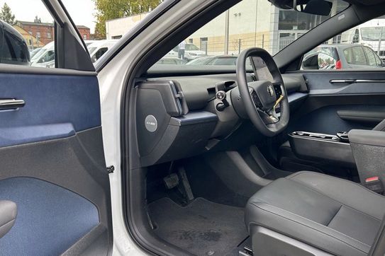 Volvo EX30 Single Motor Long Range Ultra