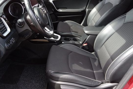 Kia Ceed 1.5 T-GDI L Business Line DCT