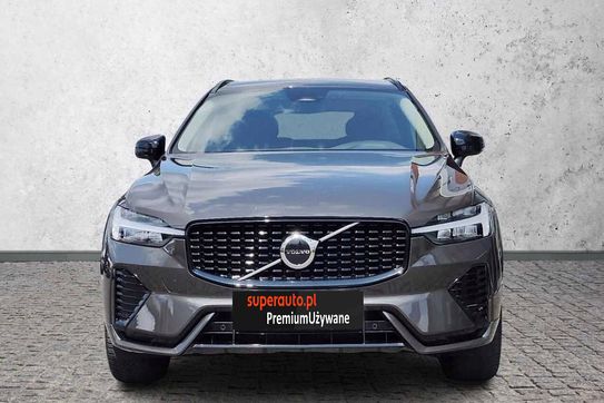 Volvo XC60 B4 D Plus Dark