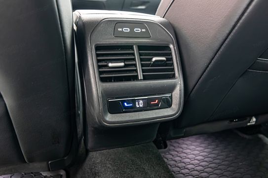 Volkswagen Passat 1.5 TSI ACT Business DSG
