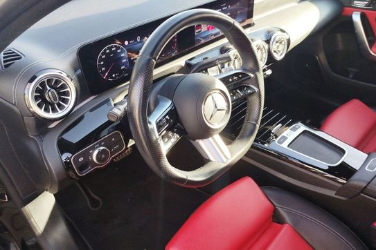 Mercedes Klasa A 200 AMG Line