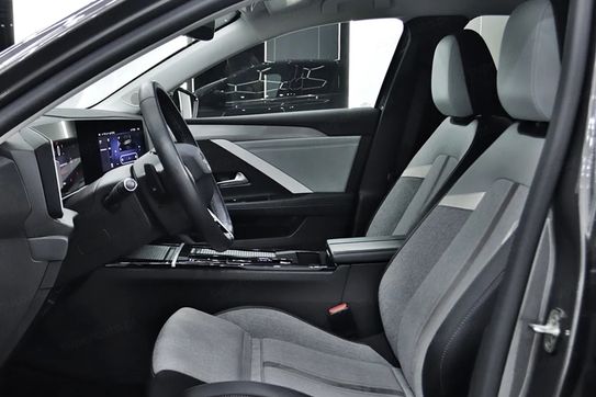 Opel Astra 1.2 T Elegance S&S