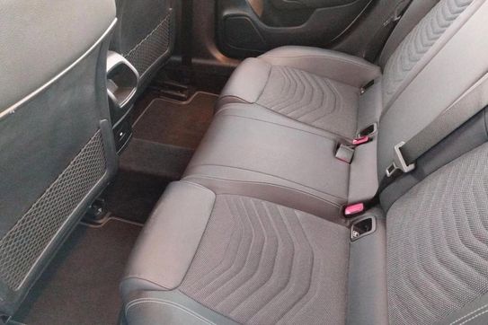 Mercedes CLA 180 mHEV 7G-DCT