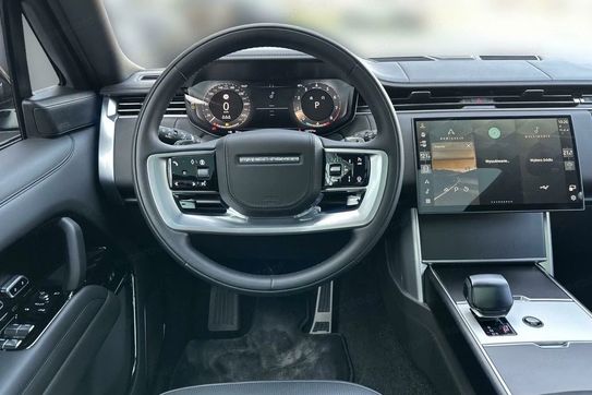 Land Rover Range Rover 4.4 V8 P615 mHEV SV