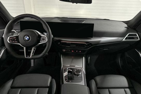 BMW Seria 3 318d M Sport