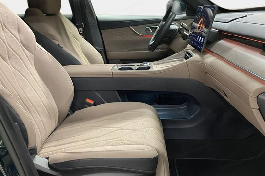 Chery TIGGO 8 1.5 t-Gdi Super Hybrid Prestige Dct
