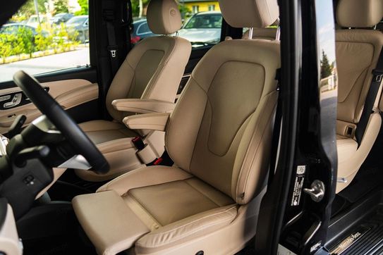 Mercedes V Klasa V300d Ekstradługi 4-Matic AT