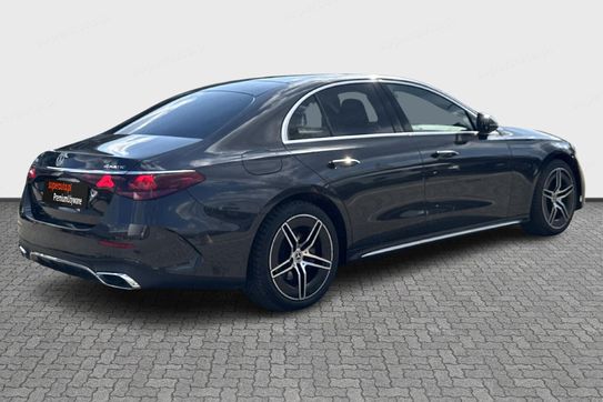 Mercedes Klasa E 220 d 4MATIC AMG Line