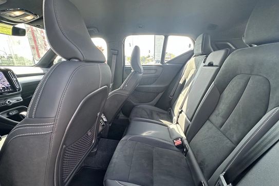 Volvo XC40 B3 Plus Dark aut