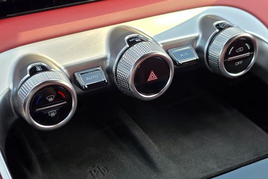 Omoda 9 1.5 Super Hybrid AWD