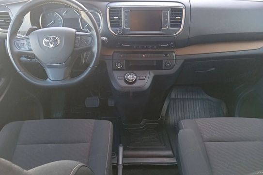 Toyota Proace Verso 2.0 D4-D Long Family Aut.