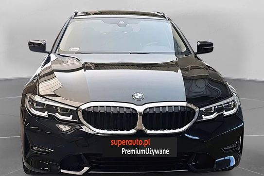 BMW Seria 3 Touring 320d xDrive Sport Line
