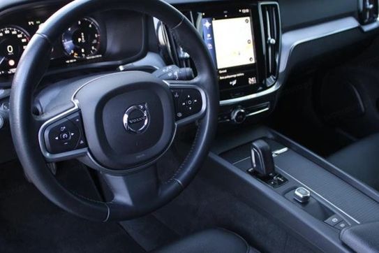 Volvo V60 B4 D Core