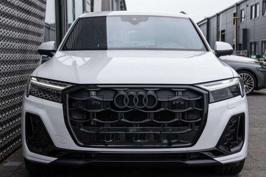 Audi Q7 TDI quattro S Line