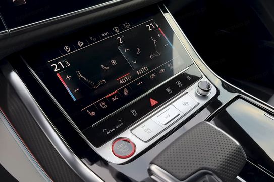 Audi Q8 SQ8 TFSI quattro