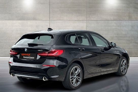 BMW Seria 1 120i Sport Line aut