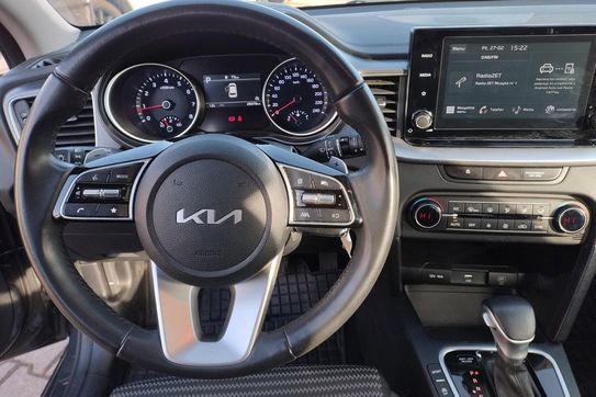 Kia Ceed M 1.5 T-GDI  DCT