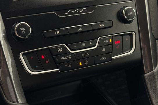 Ford Mondeo 2.0 Titanium