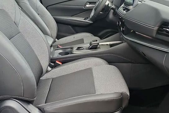 Nissan Qashqai N-Connecta Xtronic 4x4  1.3 DIG-T mHEV