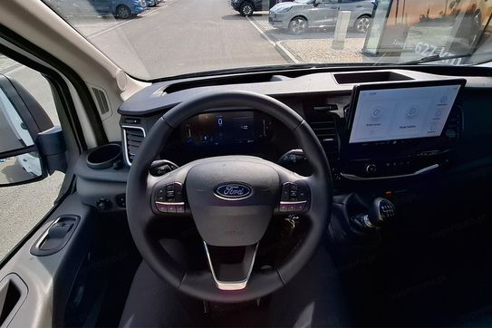 Ford Transit 350 L2 Kontener Izoterma Trend