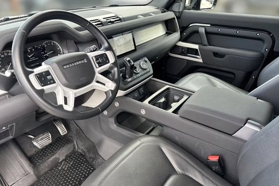 Land Rover Defender 90 D300  SE