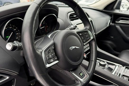 Jaguar F-Pace i4D AWD R-Sport