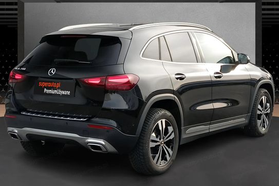 Mercedes GLA 200 Progressive