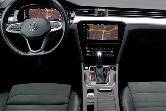 Volkswagen Passat 2.0 TDI Elegance DSG