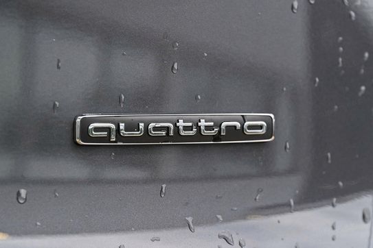 Audi Q5 TDI quattro S line