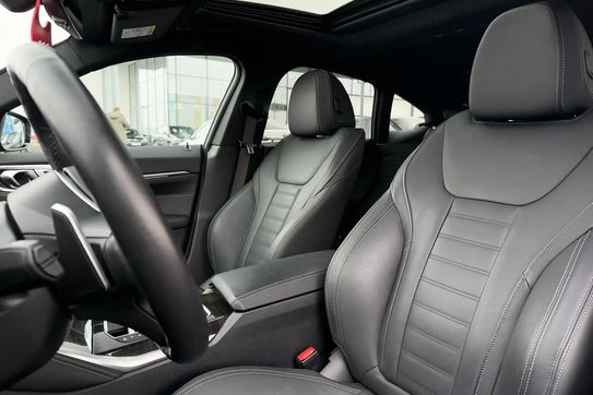 BMW Seria 4 Gran Coupe 420d xDrive M Sport
