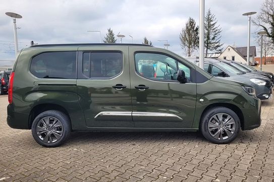 Toyota Proace City Verso Long VIP AUT