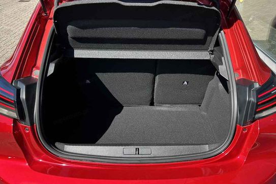 Peugeot 208 Allure e-DCS6  1.2 mHEV