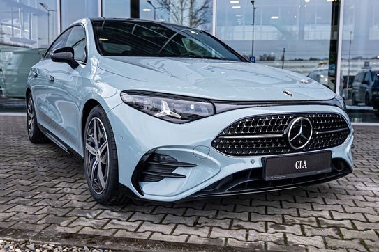 Mercedes CLA 200 AMG Line