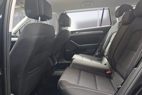 Volkswagen Passat 1.5 TSI Business DSG