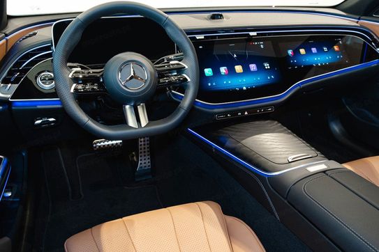 Mercedes Klasa E 200 AMG