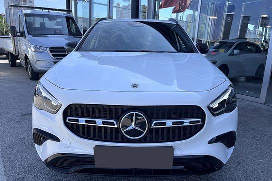 Mercedes GLA 200 Progressive