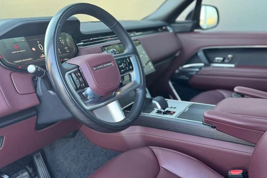 Land Rover Range Rover D350 Autobiography