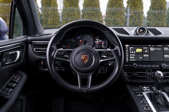 Porsche Macan S
