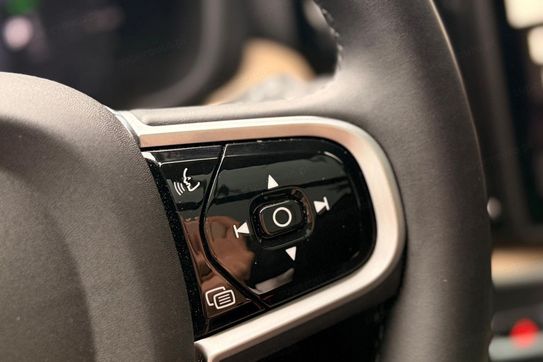 Volvo XC60 T6 Plug-In Hybrid AWD Inscription aut