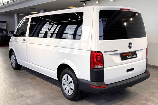 Volkswagen Transporter Kombi L2H1