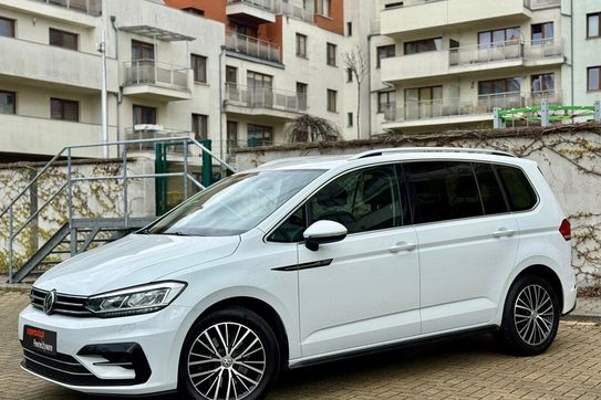 Volkswagen Touran 1.5 TSI R-Line DSG