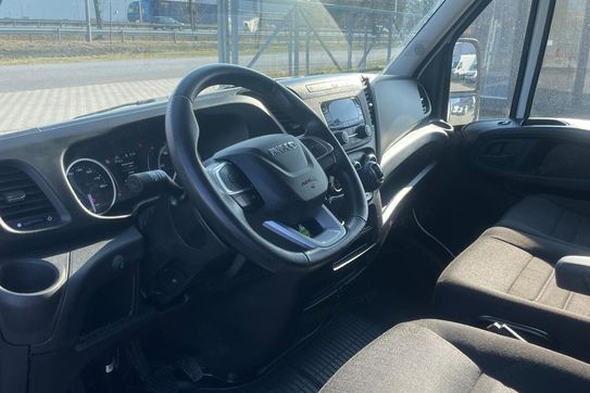 Iveco Daily 35S18 Plandeka 10EP