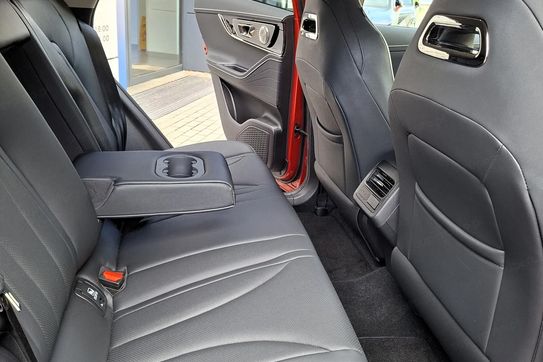 Omoda 5 1.6 t-Gdi Premium Dct