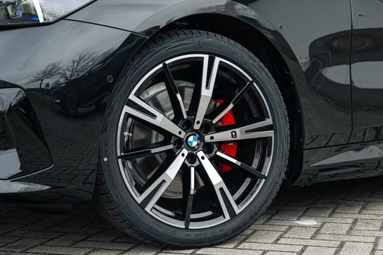 BMW Seria 5 Touring 520d xDrive M Sport