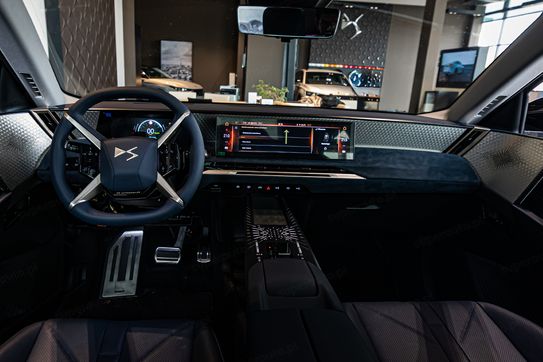 DS N°8 Jules Verne Long Range AWD 97.2kWh