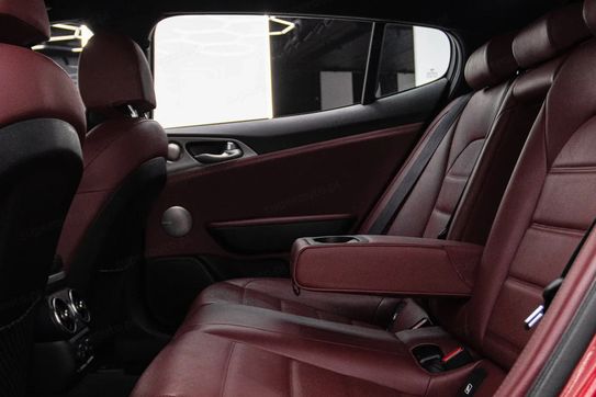 Kia Stinger 2.0 T-GDI GT Line