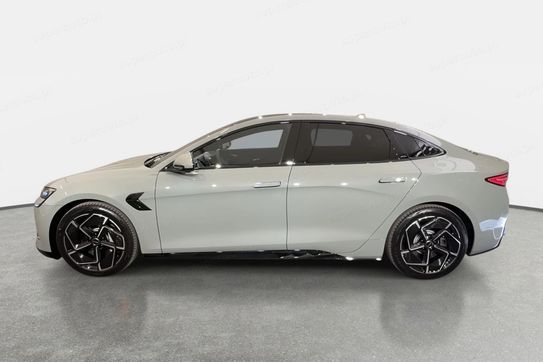 BYD Seal AWD