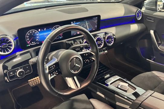 Mercedes Klasa A 180 AMG Line 7G-DCT