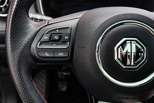 MG HS 1.5 T-GDI Exclusive