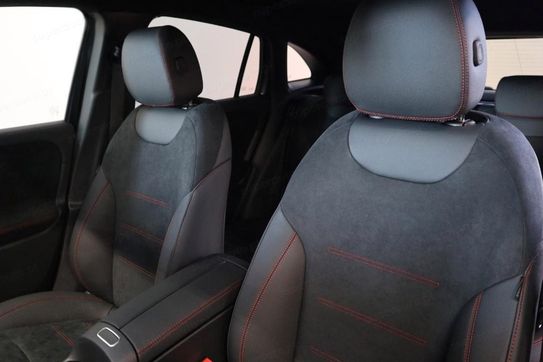 Mercedes GLA 220 4-Matic AMG Line